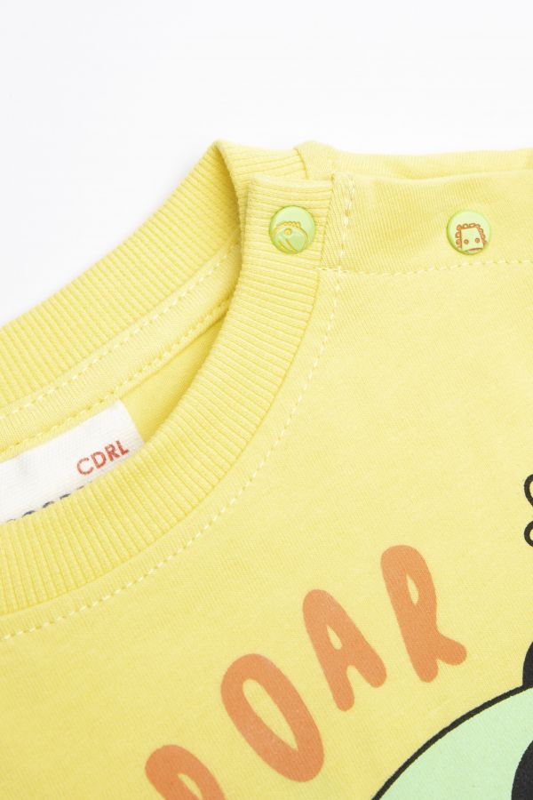 Tričko s krátkým rukávem žluté s barevným potiskem 2158638