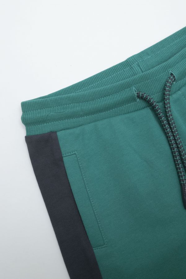 Teplákové kalhoty Zelené s vázáním v pase, střih regular 2200486