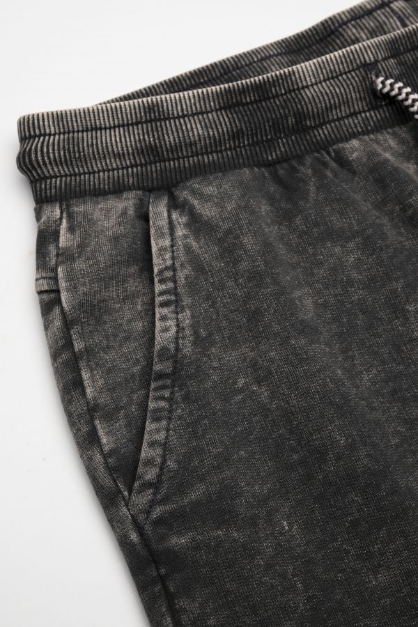 Teplákové kalhoty grafitové s efektem seprání střih slim 2111561